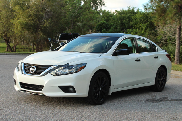 2017 Nissan Altima >> Pre Owned 2017 Nissan Altima 2 5 Sr Fwd 4dr Car 2017 Nissan Altima >> Pre Owned 2017 Nissan Altima 2 5 Sr Fwd 4dr Car