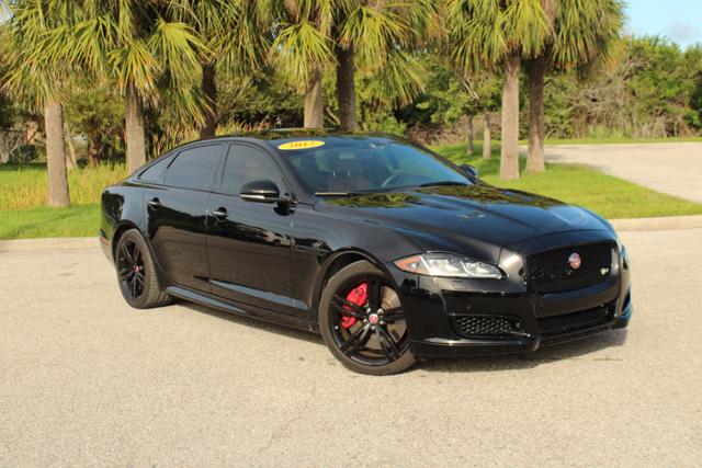 Pre Owned 2017 Jaguar Xj Xjr 4 Door Sedan In Sarasota Jp7461 Pre Owned 2017 Jaguar Xj Xjr